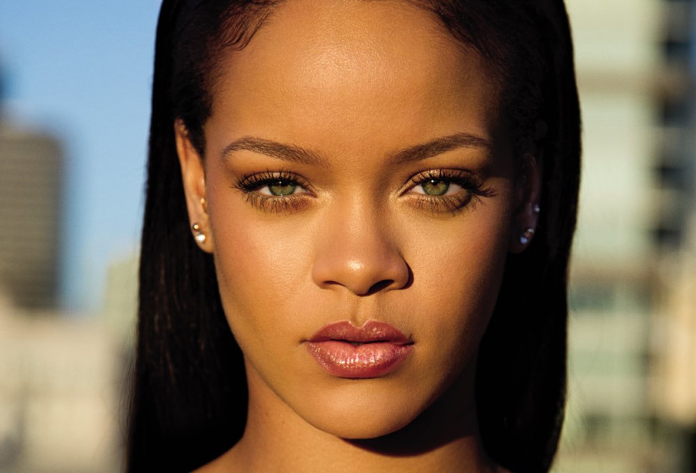 Rihanna'dan yeni koleksiyon: Fenty Beauty