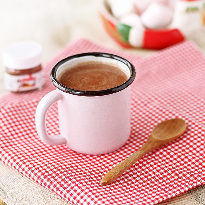 Buse Terim Nutella'lı sıcak çikolata tarifi
