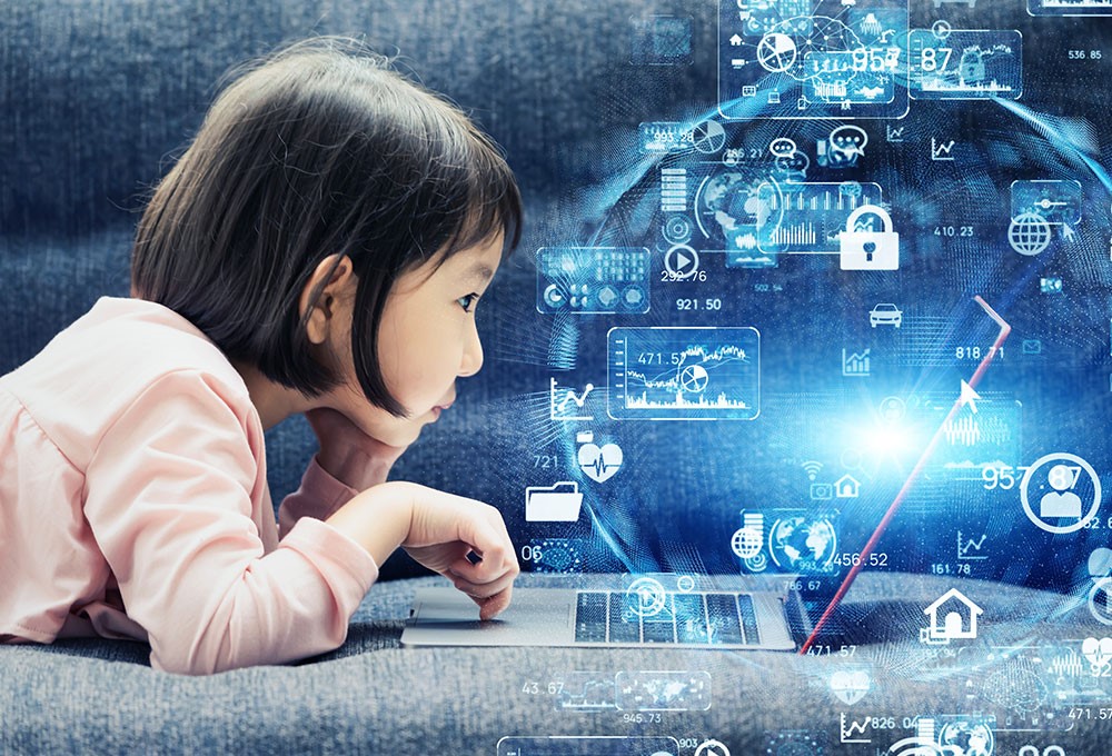 Ebeveynler çocuklarını çevrimiçi ortamda nasıl koruyabilir?