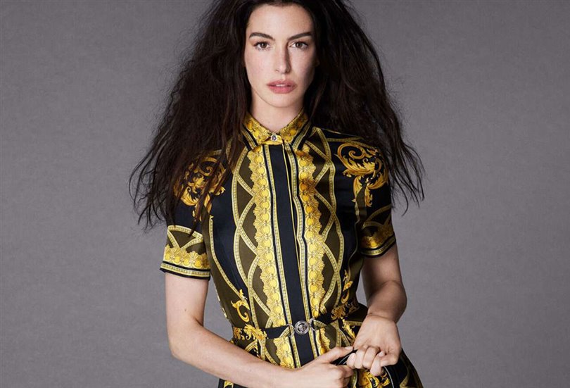 Versace’nin ikinci Icons kampanyasının yıldızları Anne Hathaway ve Cillian Murphy