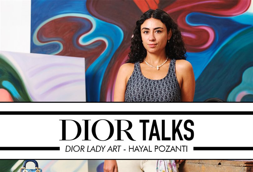 Türk sanatçı Hayal Pozantı, Dior Talks Podcast’e konuk oluyor