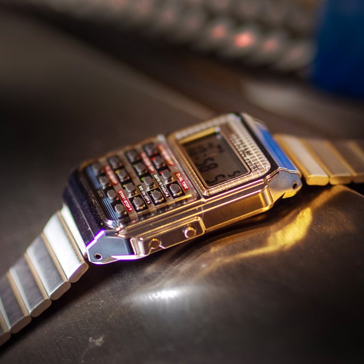Casio’dan ‘Geleceğe Dönüş' filminin 40. yılına özel saat
