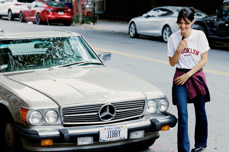Mavi ve Brooklyn Industries, 90’ların şehir kültürünü ortak koleksiyonda buluşturuyor