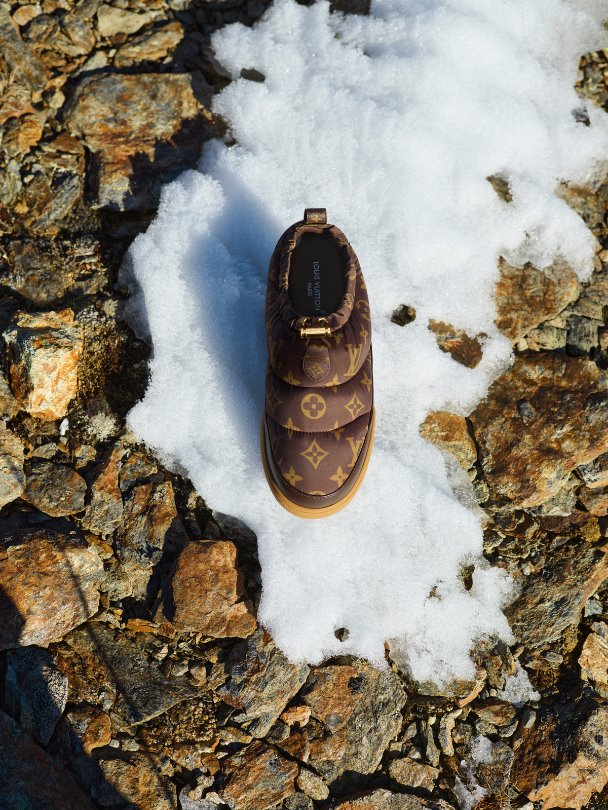 Louis Vuitton, LV Ski 2026 koleksiyonuyla kış stilini yeniden yorumluyor