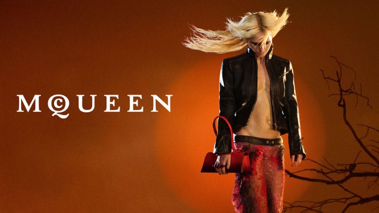McQueen'in SS26 kampanyası kadının gücünü yansıtıyor