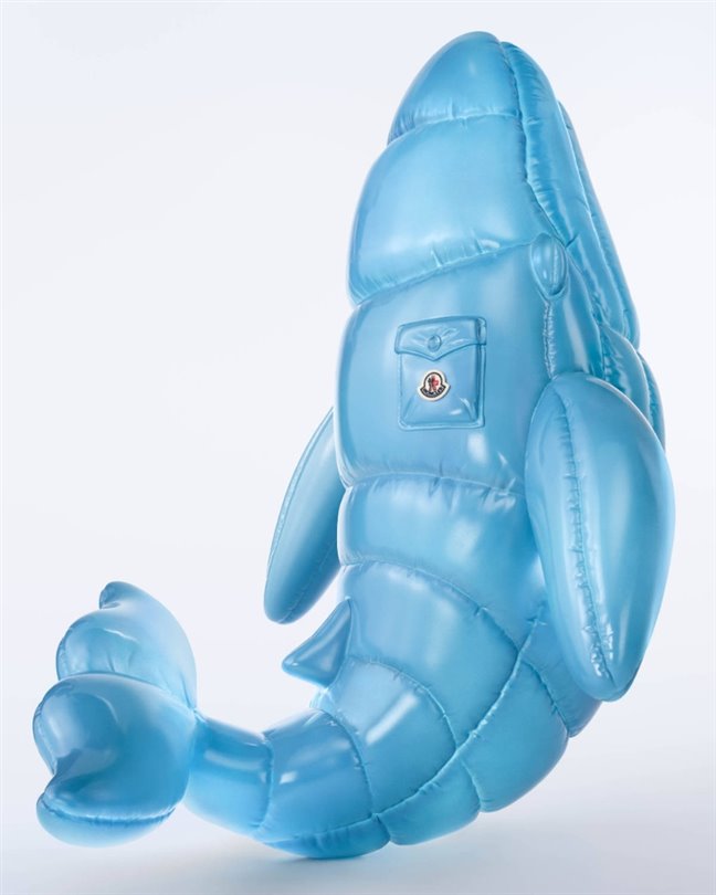 Moncler ve Jamie Dornan, ‘Kabarık bir yaz geçirin’ diyor