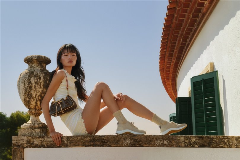 Louis Vuitton High Summer koleksiyonu kaygısız yaşamın ruhunu yansıtıyor
