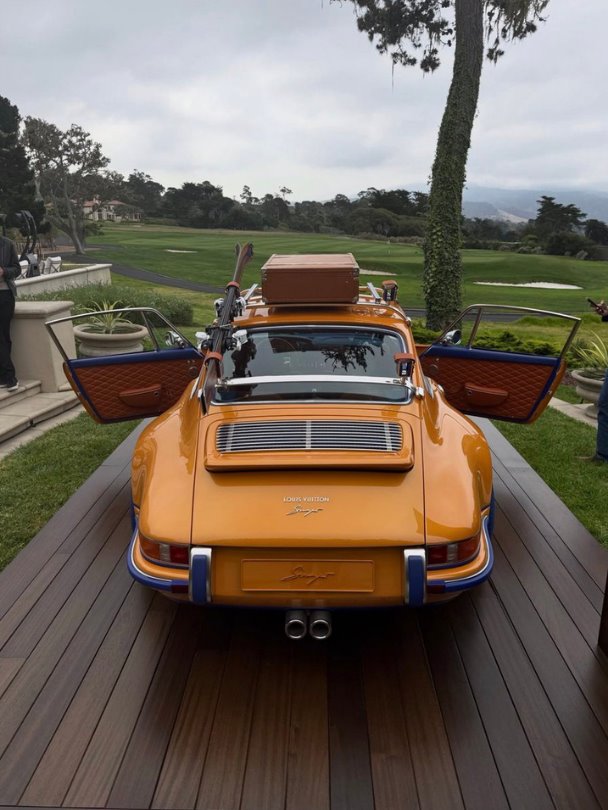 Louis Vuitton ve Singer, klasik Porsche 911’i yeniden yorumladı