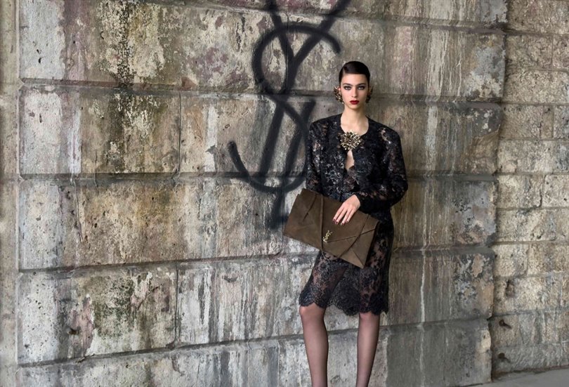 Saint Laurent, Simone çantasında kişisel mektuplardan ilham alıyor