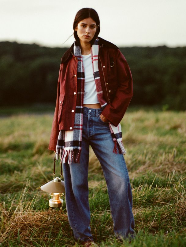Barbour ve Anthropologie sonbaharın ruhunu tek koleksiyonda buluşturuyor